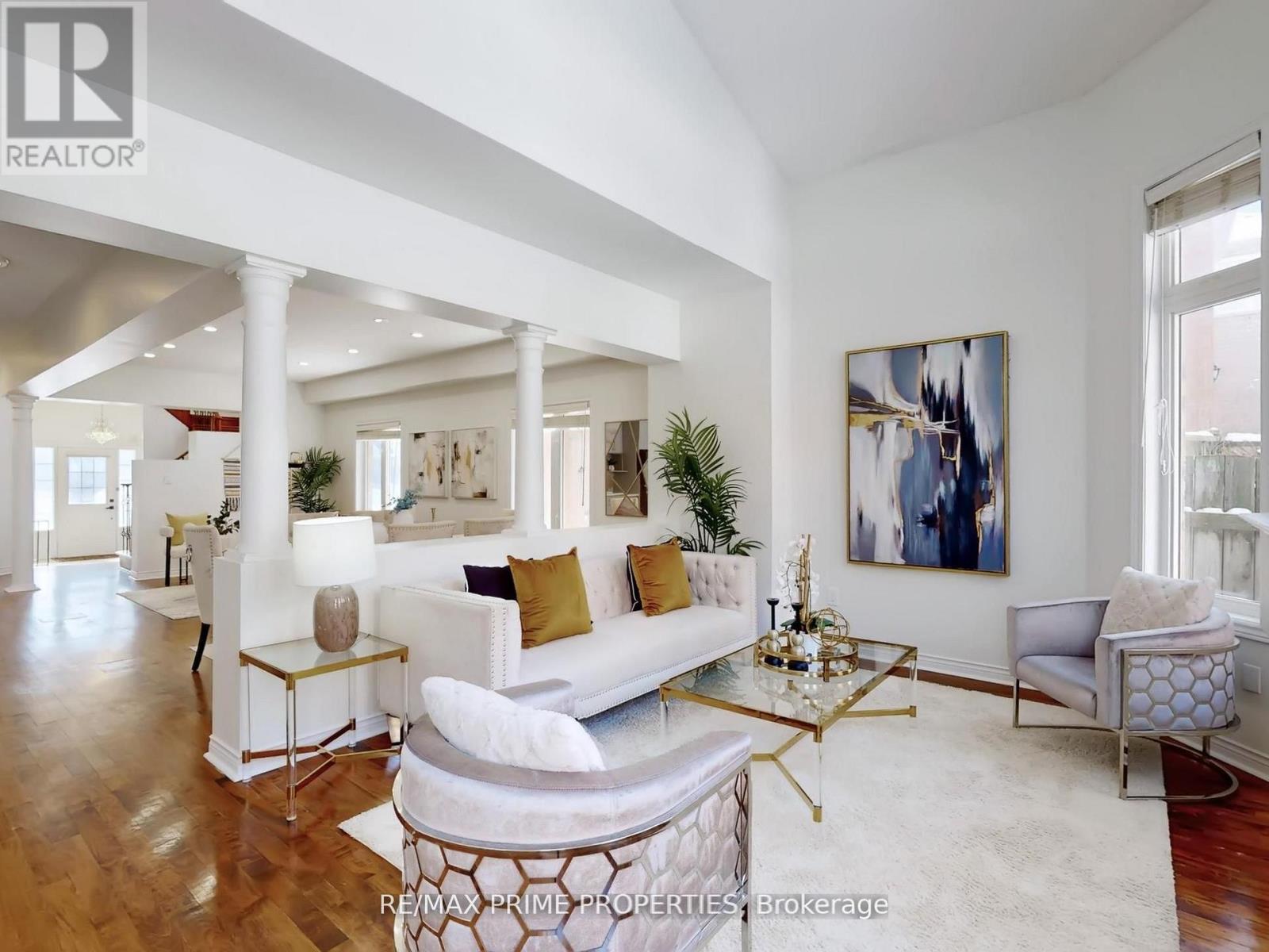 22 Waymount Avenue, Richmond Hill, Ontario  L4S 2G5 - Photo 6 - N13010926