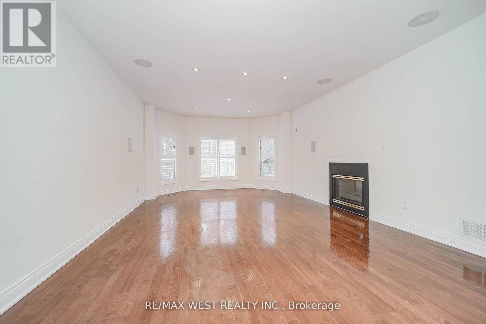 81 Woodview Drive, Pickering, Ontario  L1V 1L1 - Photo 21 - E13007092