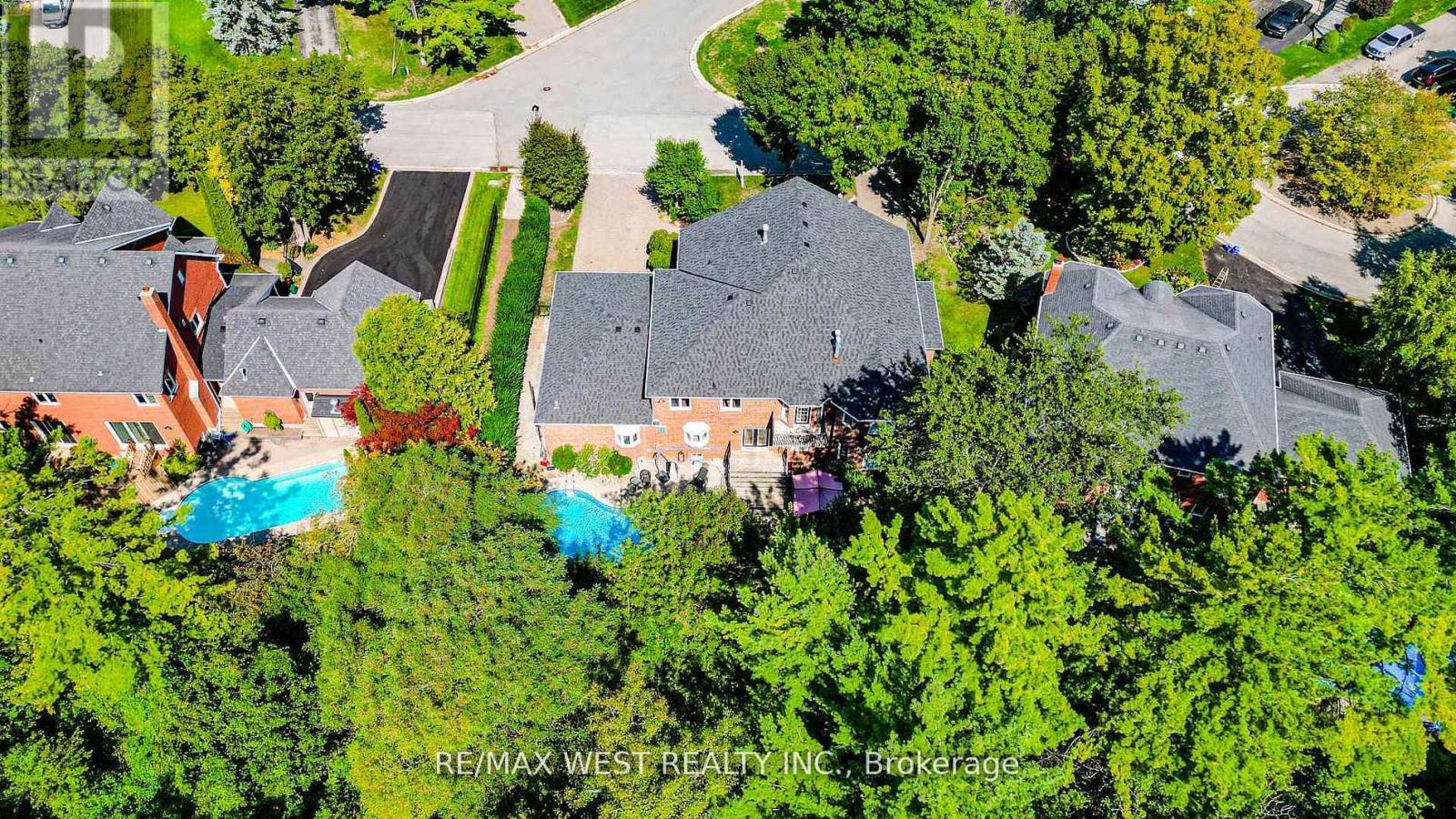 81 Woodview Drive, Pickering, Ontario  L1V 1L1 - Photo 43 - E13007092