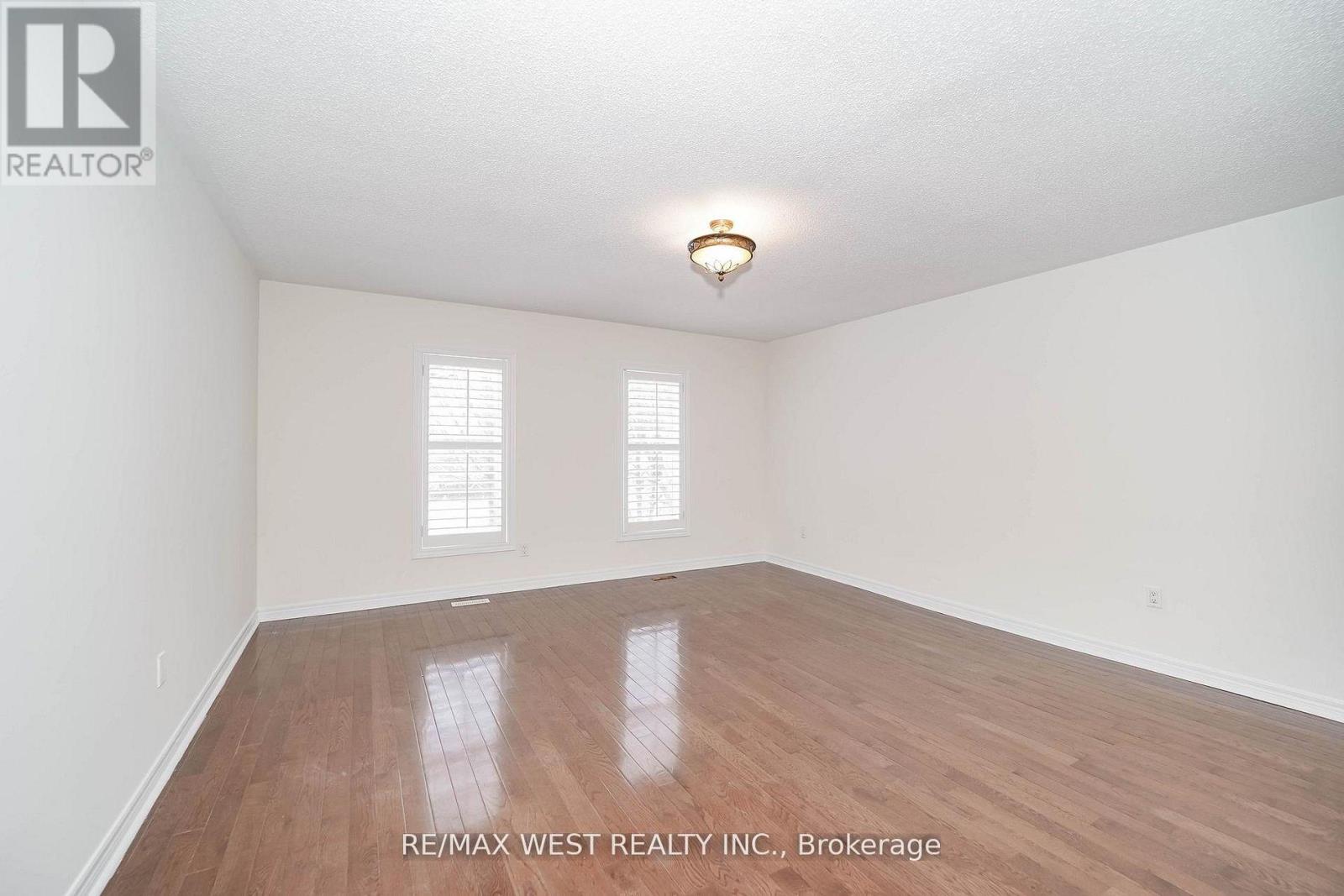 81 Woodview Drive, Pickering, Ontario  L1V 1L1 - Photo 31 - E13007092