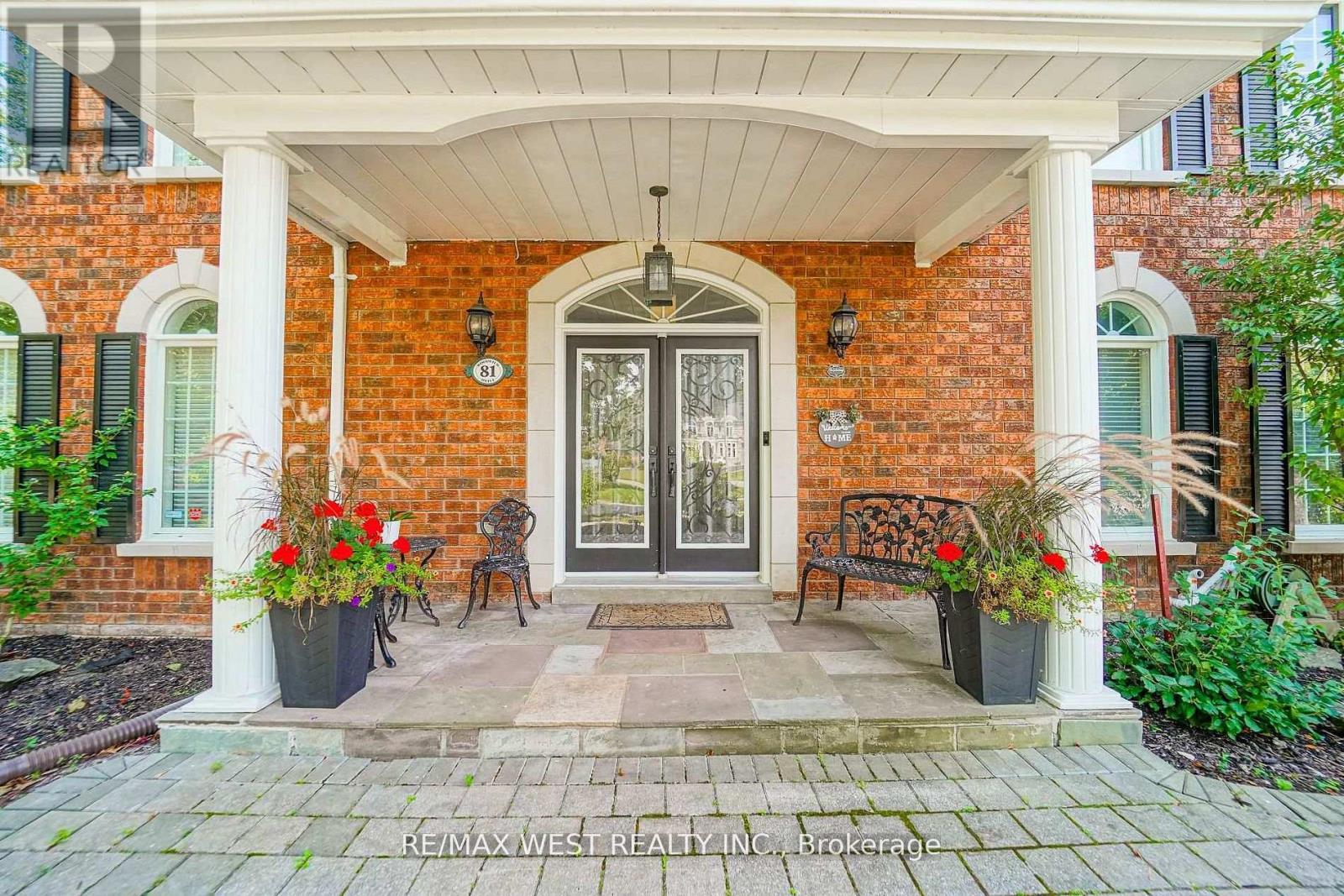 81 Woodview Drive, Pickering, Ontario  L1V 1L1 - Photo 6 - E13007092