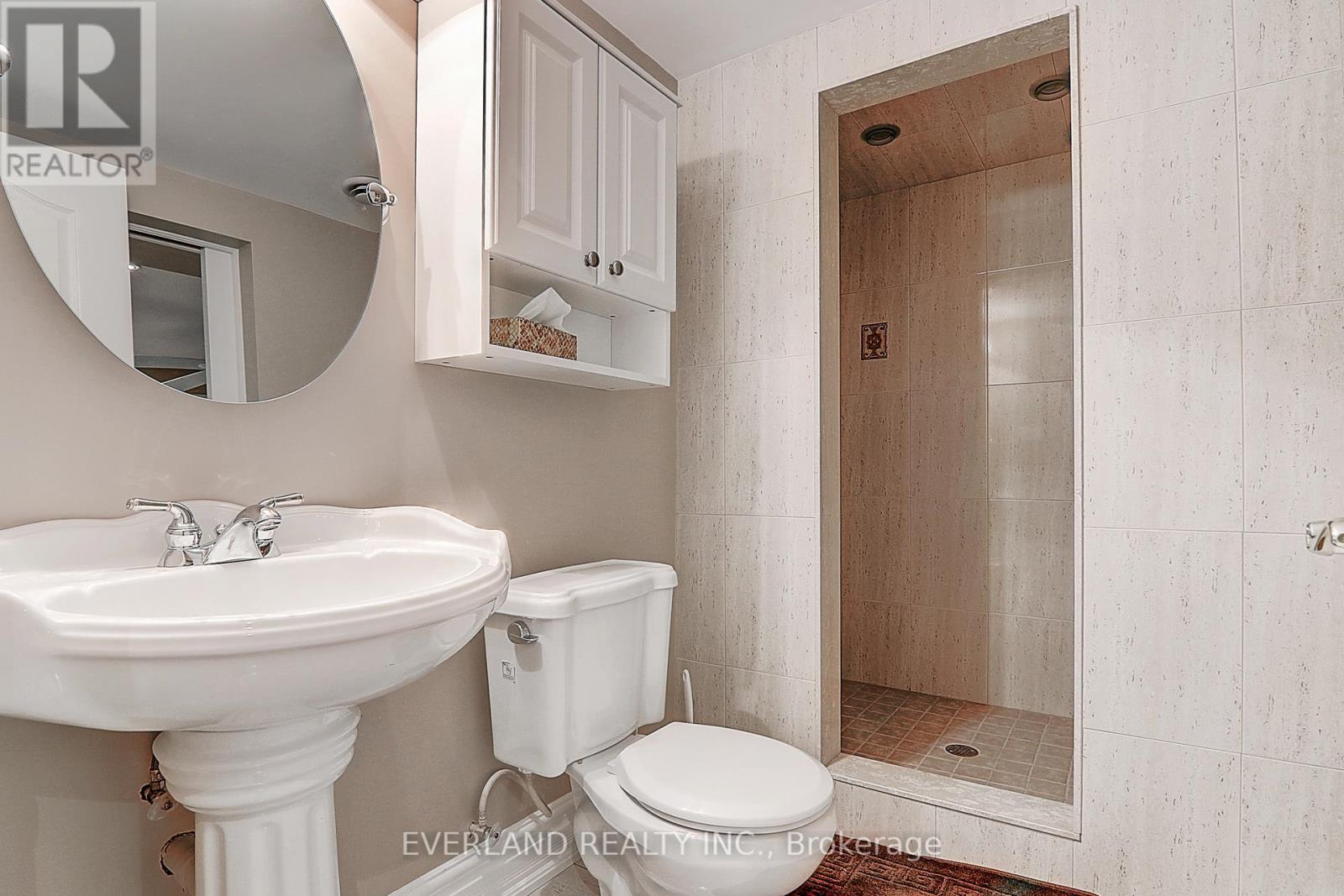 922 Best Circle, Newmarket, Ontario  L3X 2H8 - Photo 36 - N13010508