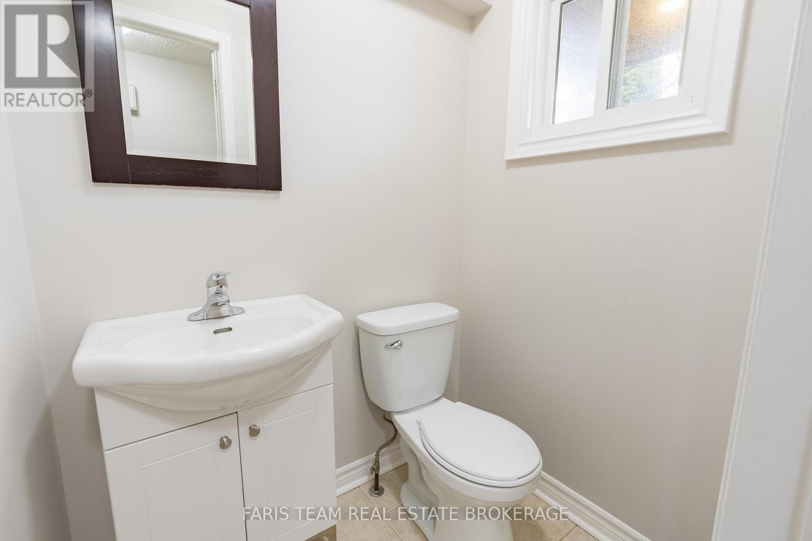 18 Argyle Road, Barrie, Ontario  L4N 6P9 - Photo 14 - S13010862