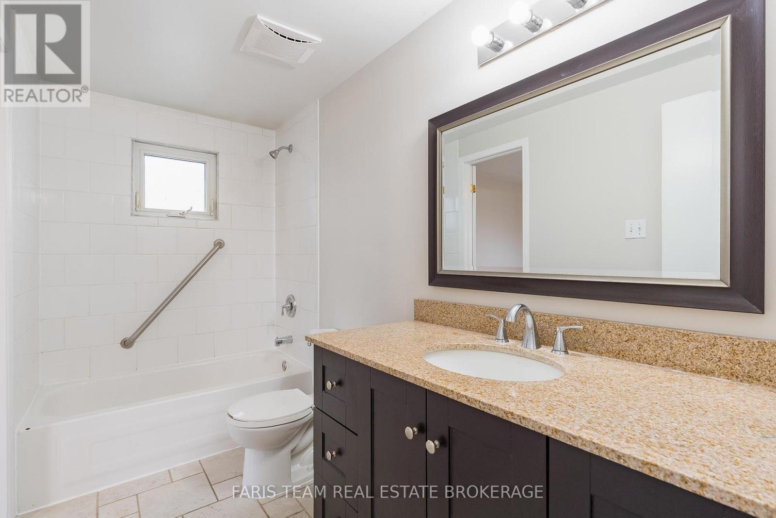 18 Argyle Road, Barrie, Ontario  L4N 6P9 - Photo 22 - S13010862