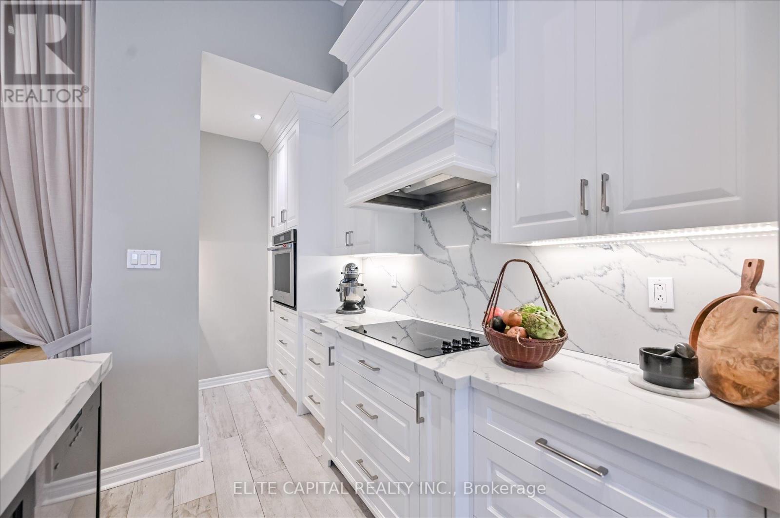 116 Redstone Road, Richmond Hill, Ontario  L4S 1T8 - Photo 16 - N13010614