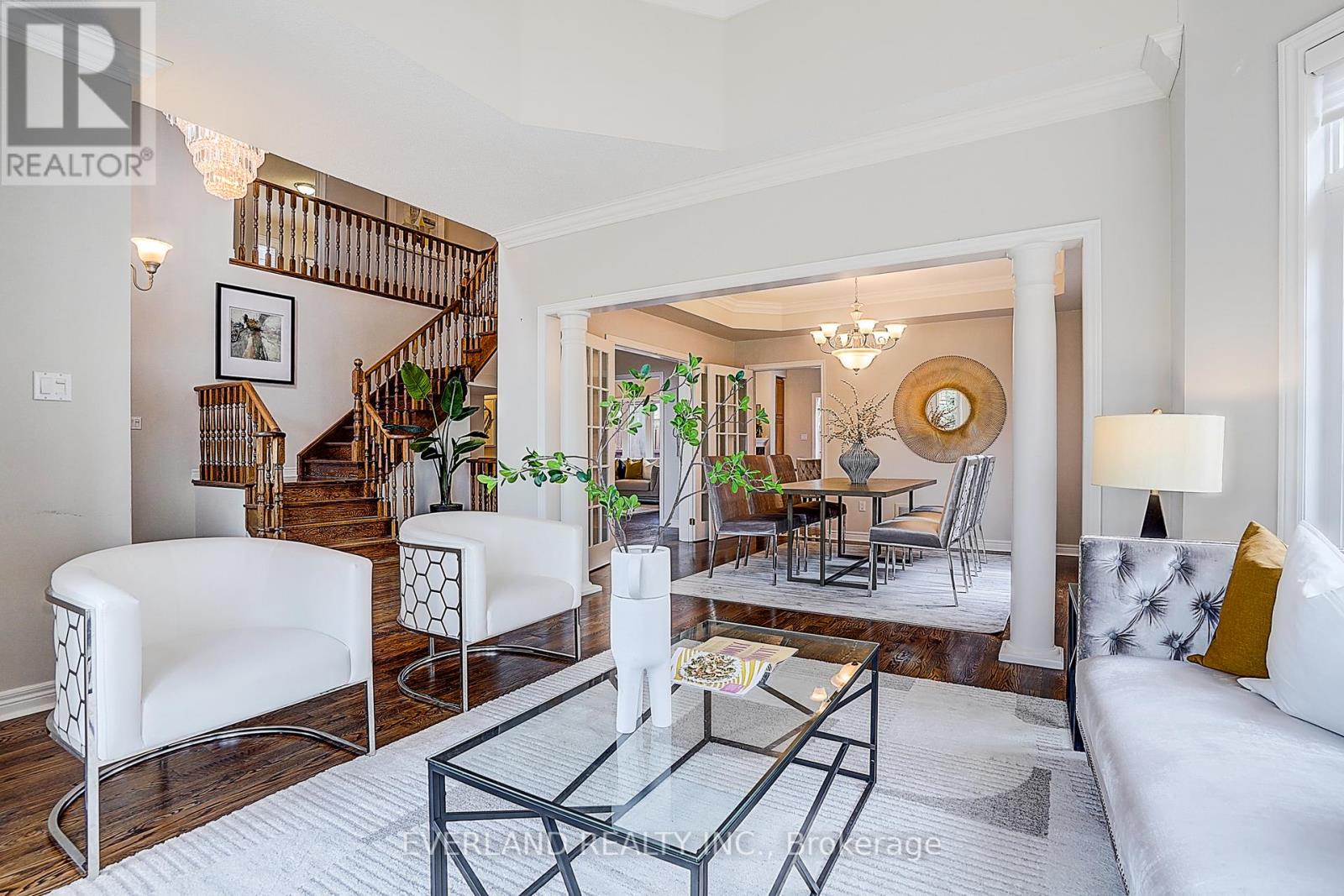 922 Best Circle, Newmarket, Ontario  L3X 2H8 - Photo 5 - N13010508