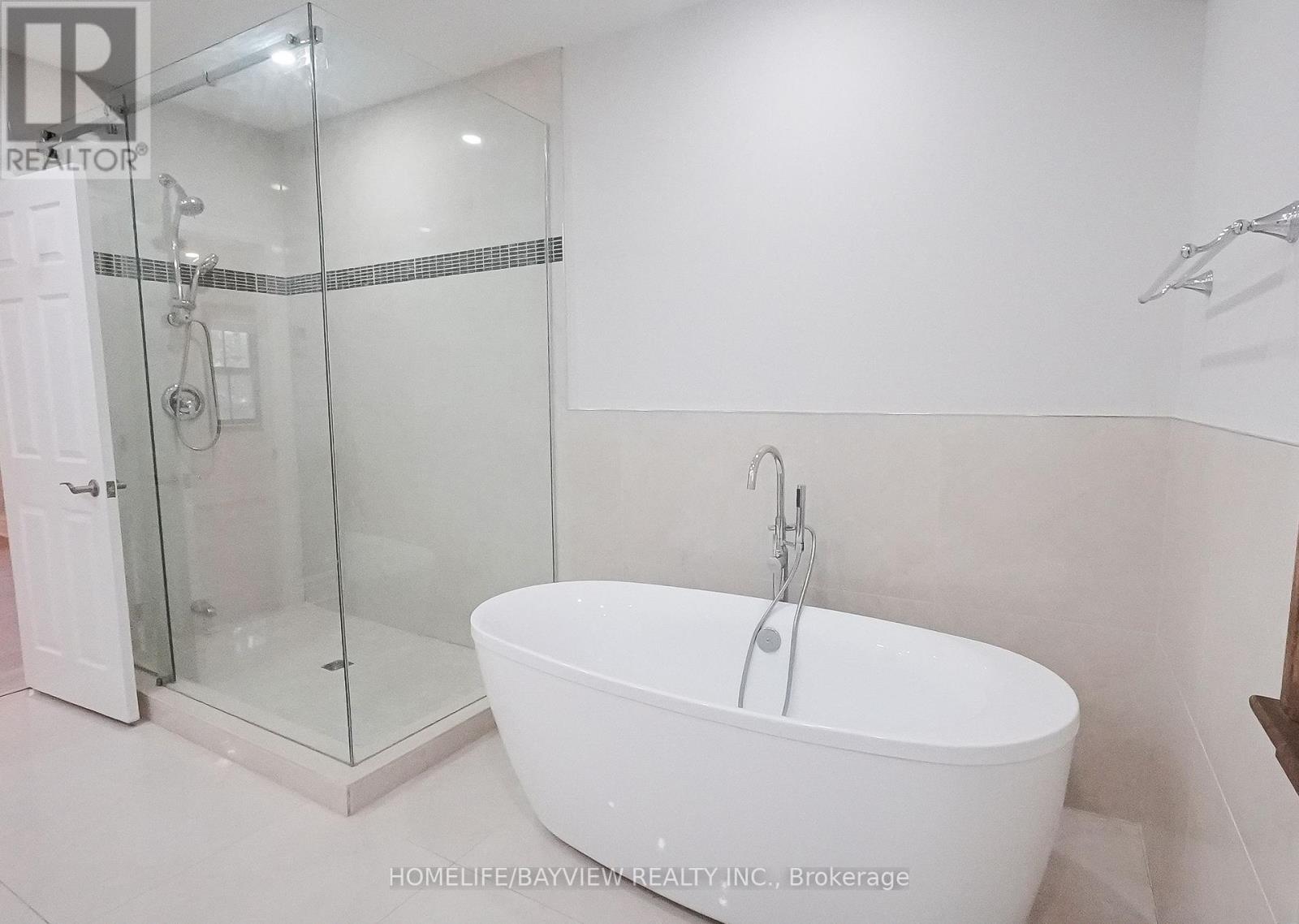 180 & 188 Main Street N, Markham, Ontario  L3P 1Y3 - Photo 41 - N13010628