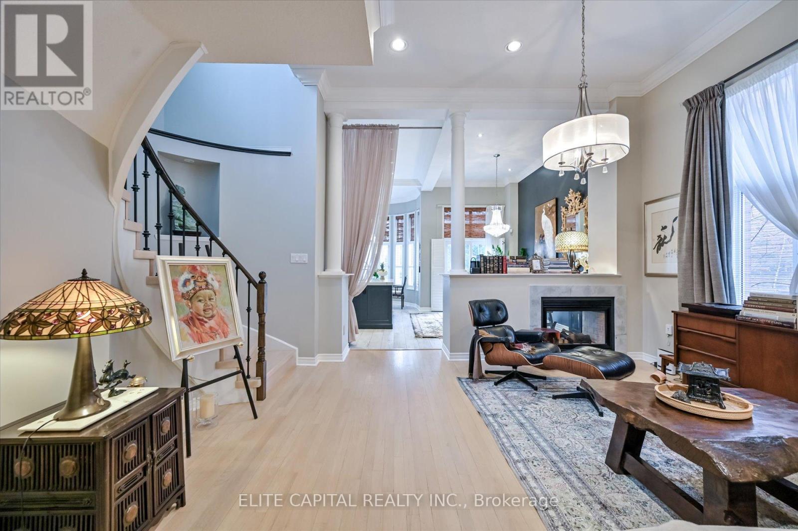 116 Redstone Road, Richmond Hill, Ontario  L4S 1T8 - Photo 6 - N13010614