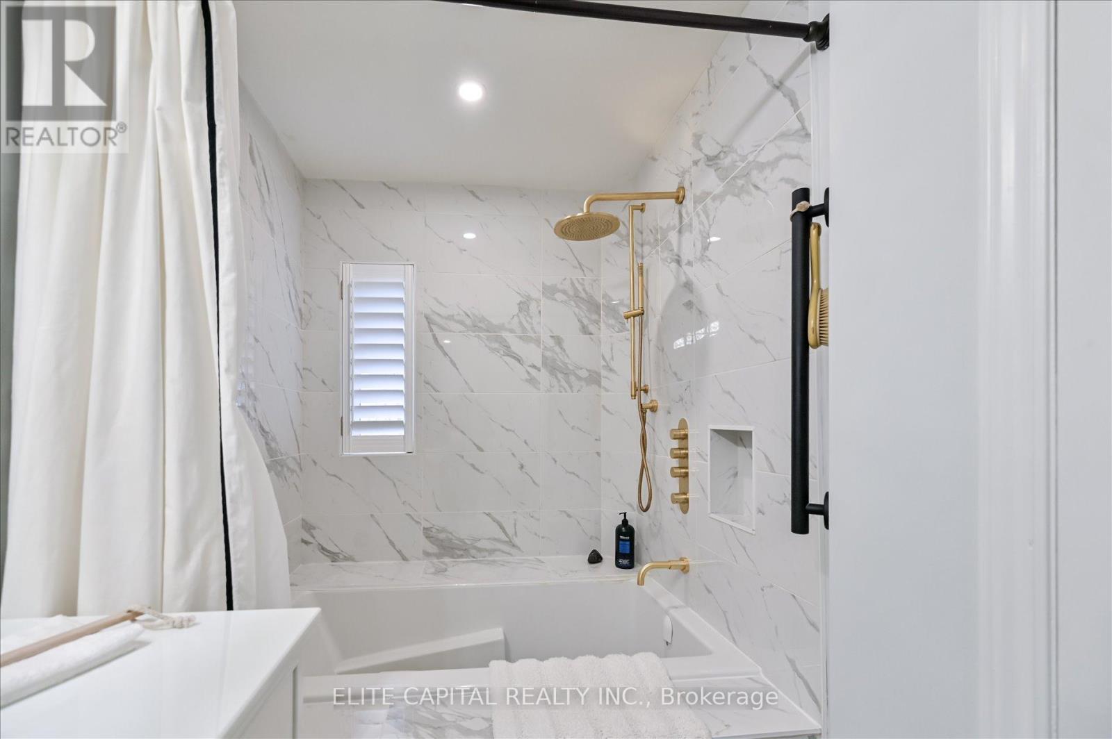 116 Redstone Road, Richmond Hill, Ontario  L4S 1T8 - Photo 37 - N13010614