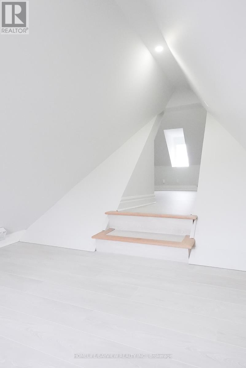 180 & 188 Main Street N, Markham, Ontario  L3P 1Y3 - Photo 11 - N13010628