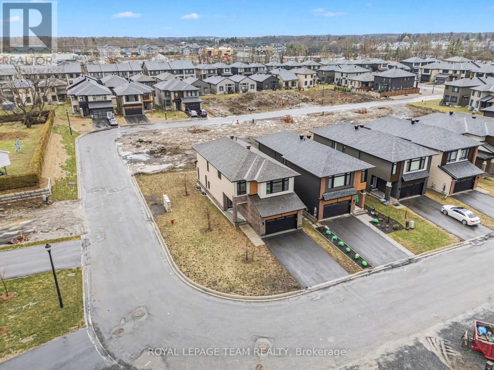 329 Whitham Crescent, North Grenville, Ontario  K0G 1J0 - Photo 3 - X12821756