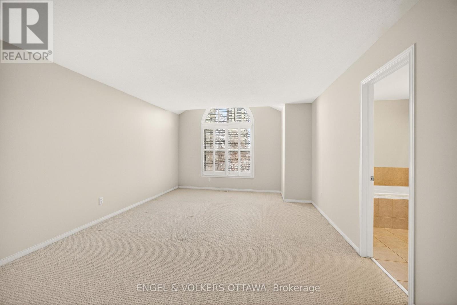 180 Lanark Avenue, Ottawa, Ontario  K1Z 1E5 - Photo 29 - X12901420