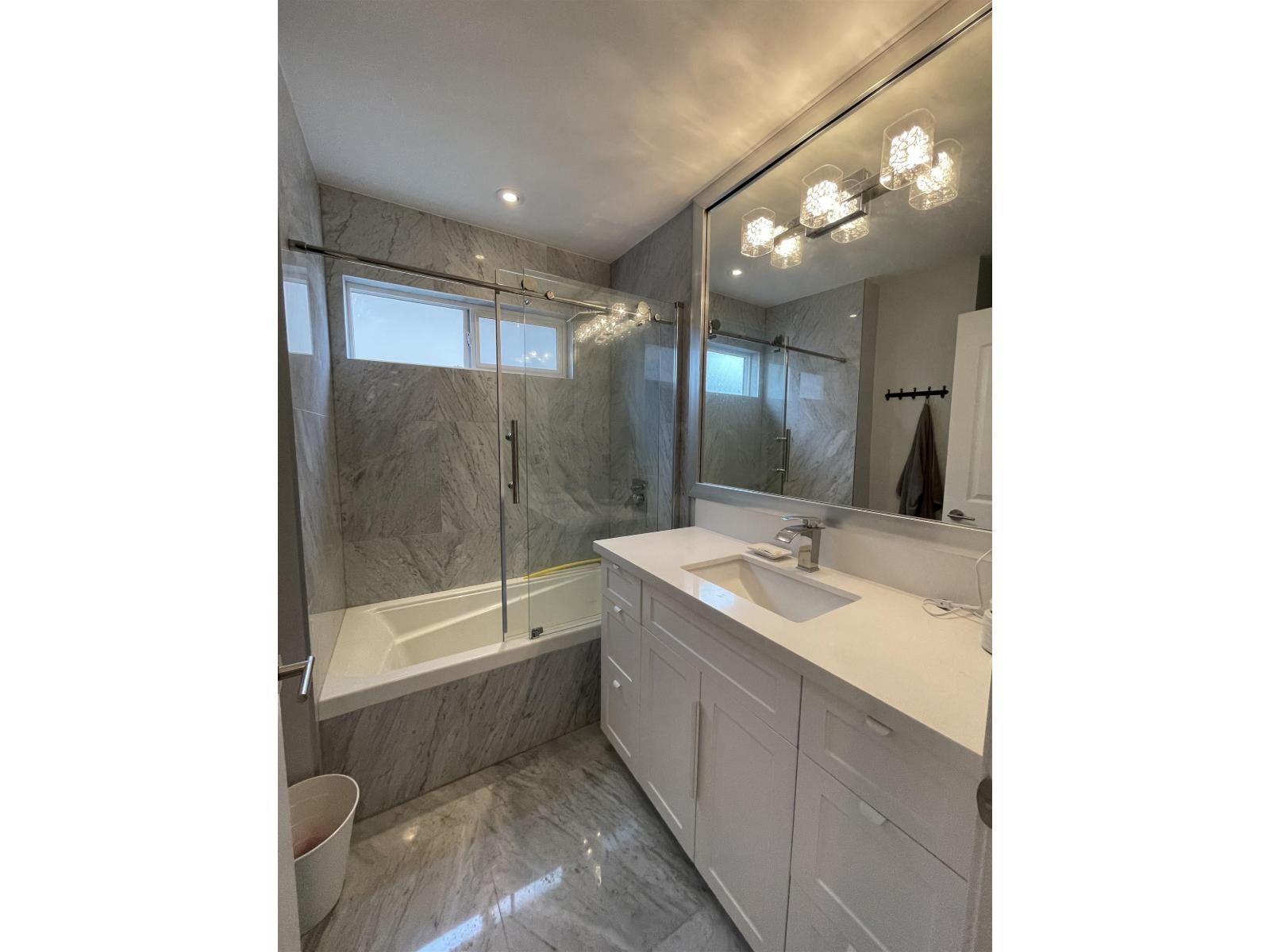 16995 104a Avenue, Surrey, British Columbia  V4N 3L9 - Photo 10 - R3111610