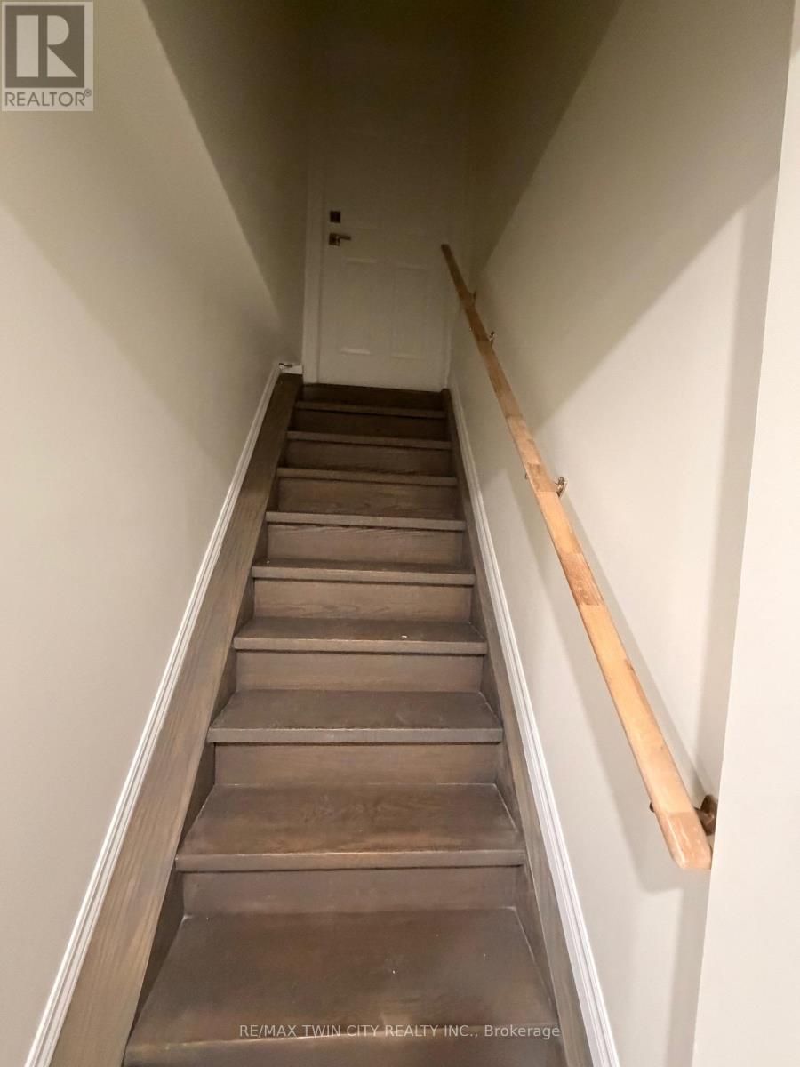 1- 420 Hincks Drive, Milton, Ontario  L9T 8T6 - Photo 7 - W13010818