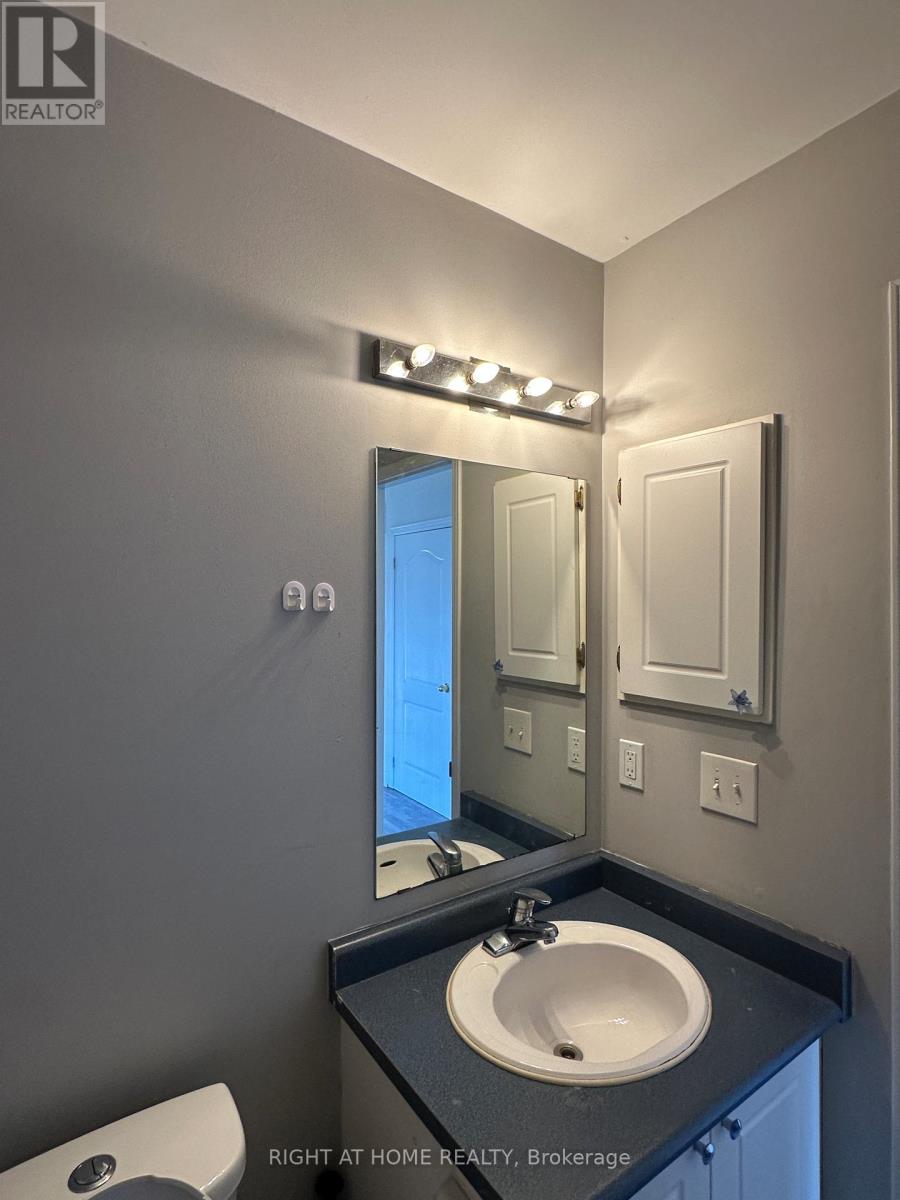 5950 Shelford Terrace, Mississauga, Ontario  L5M 6K3 - Photo 30 - W13010826