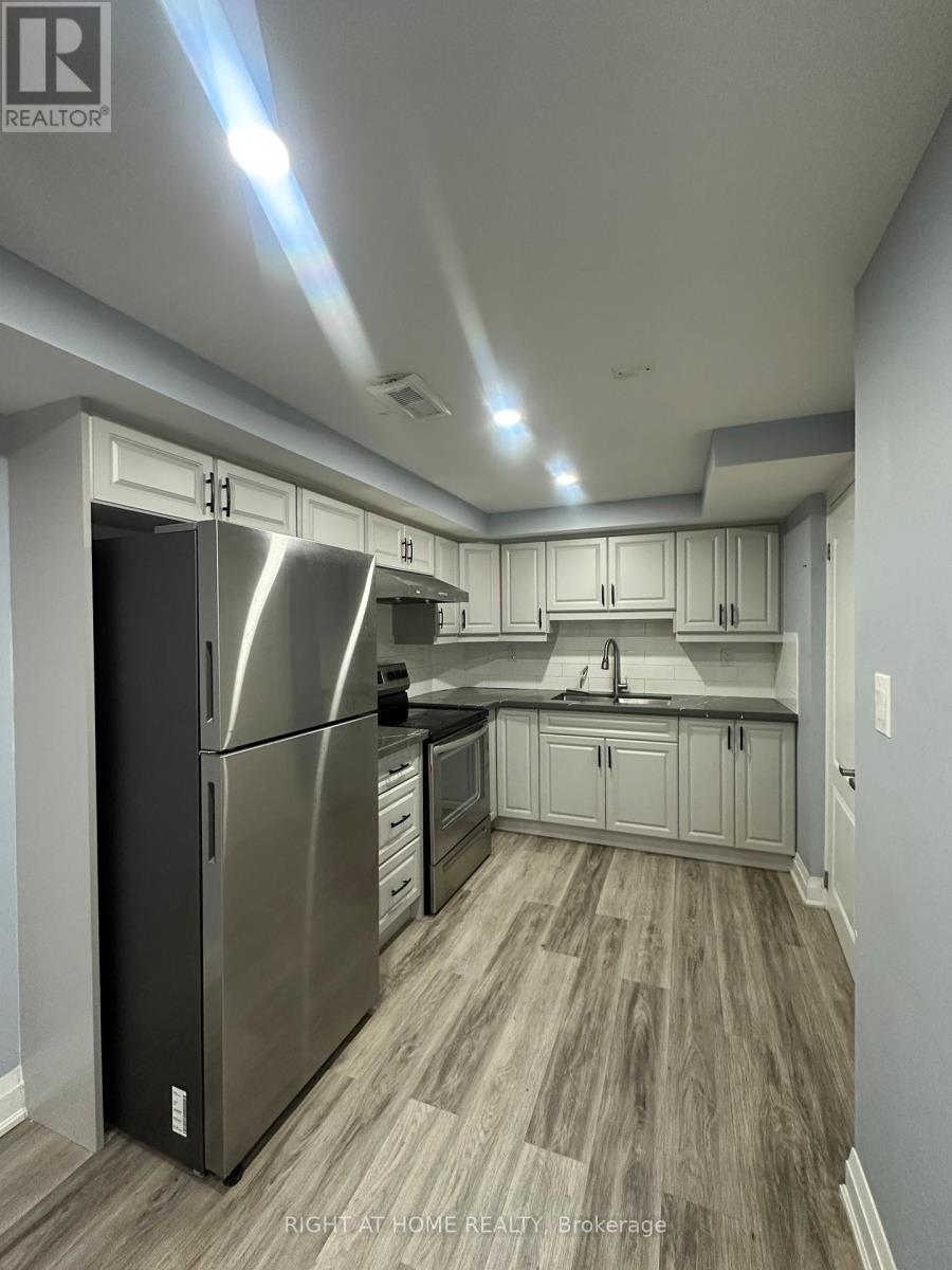 5950 Shelford Terrace, Mississauga, Ontario  L5M 6K3 - Photo 32 - W13010826