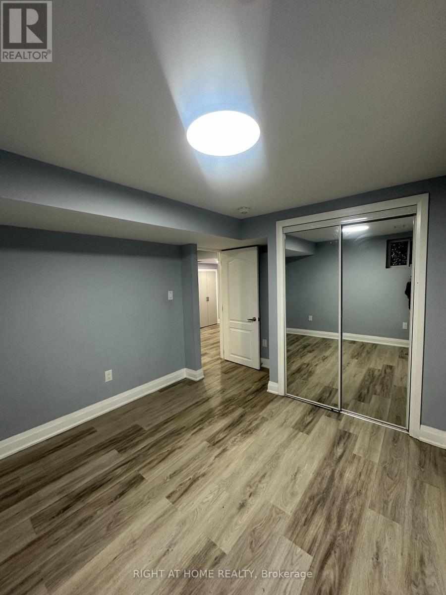 5950 Shelford Terrace, Mississauga, Ontario  L5M 6K3 - Photo 36 - W13010826