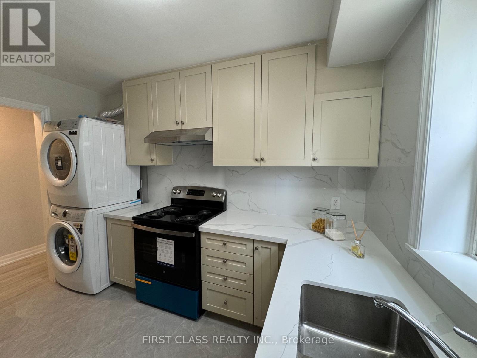 1 - 2910 Keele Street, Toronto, Ontario  M3M 2H1 - Photo 6 - W13010830