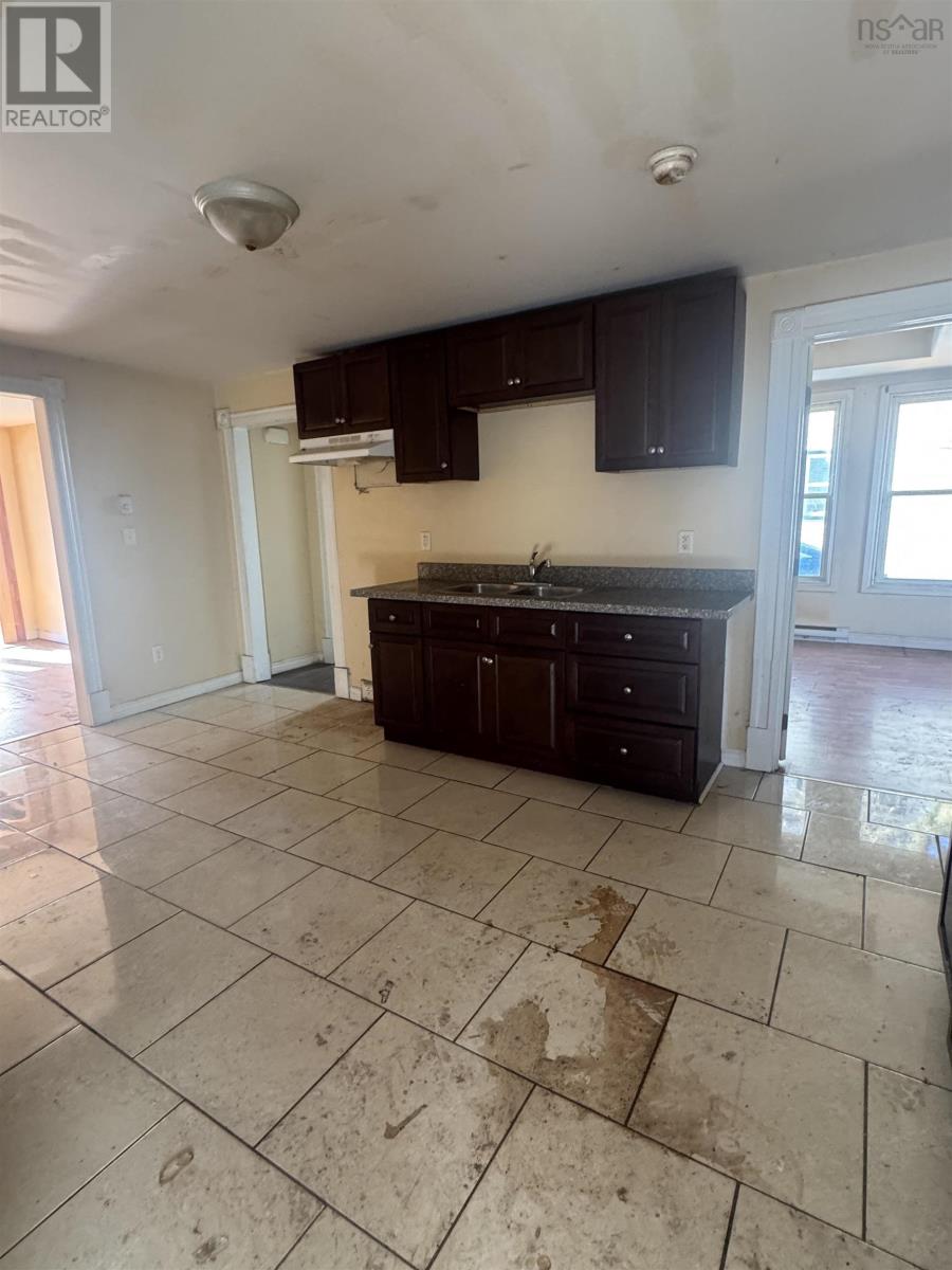 13 Centre Street, Truro, Nova Scotia  B2N 2J9 - Photo 10 - 202607371