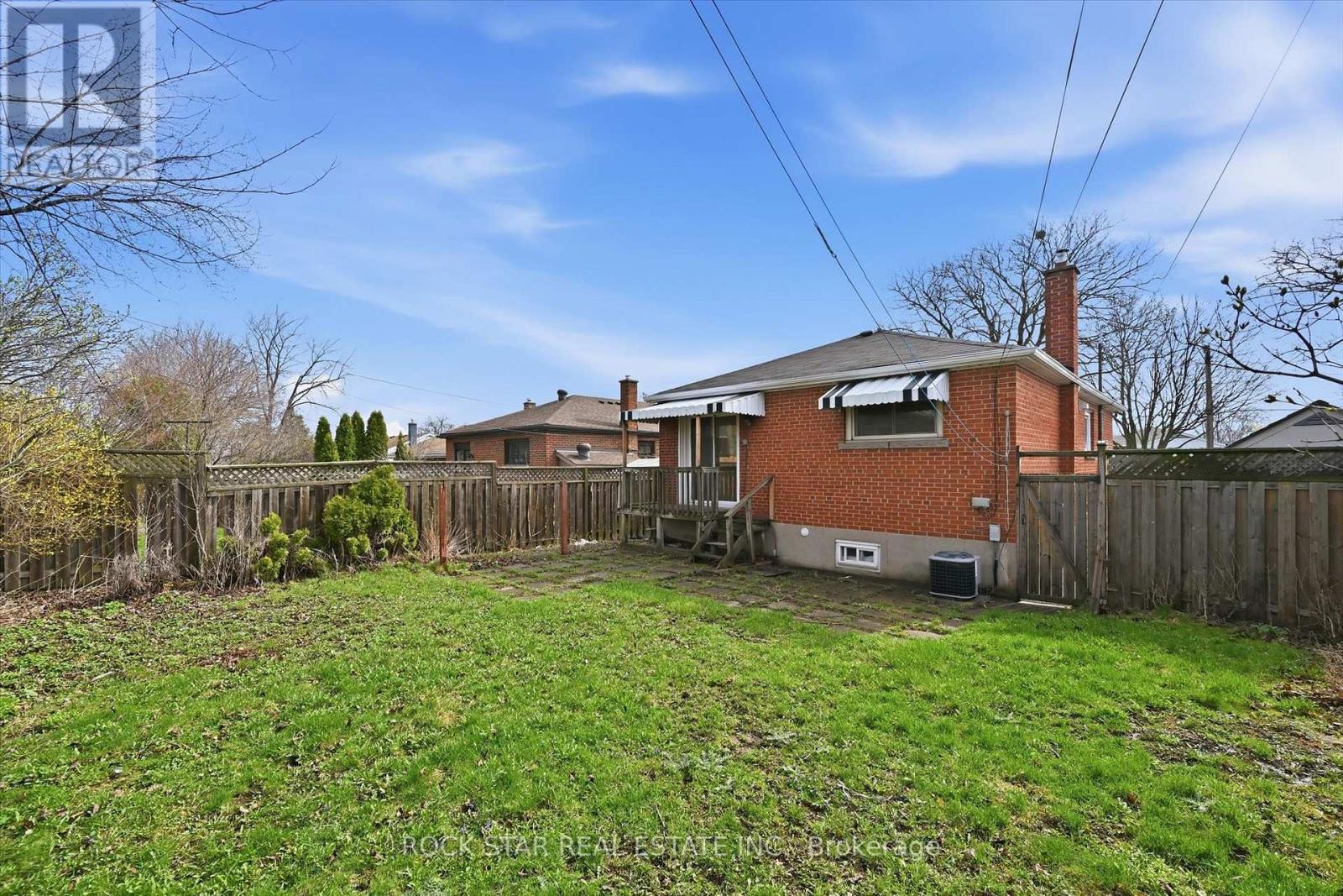 324 East 33rd Street, Hamilton, Ontario  L8V 3T8 - Photo 20 - X13010928