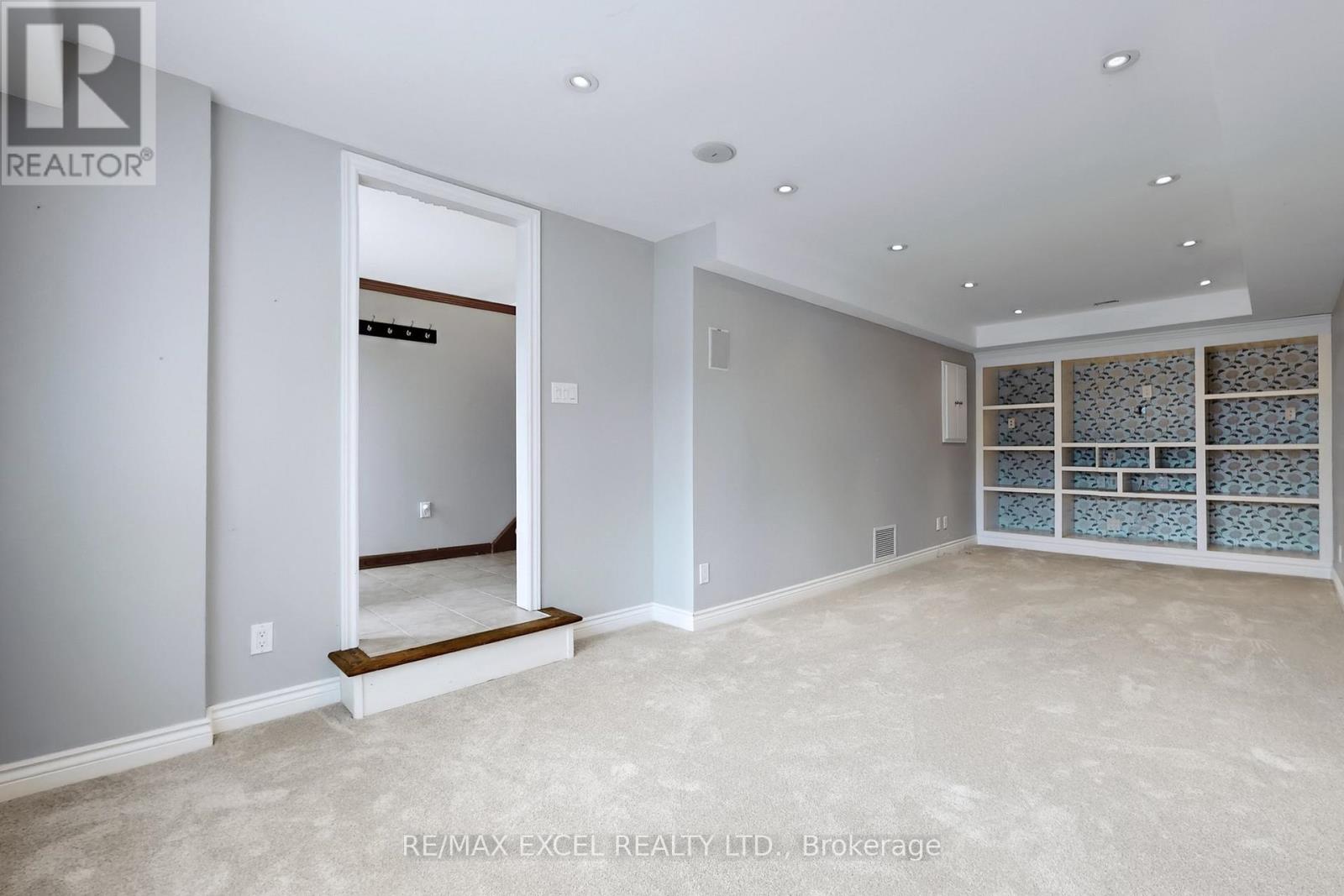 835 Legge Court, Newmarket, Ontario  L3Y 3J1 - Photo 20 - N12991508