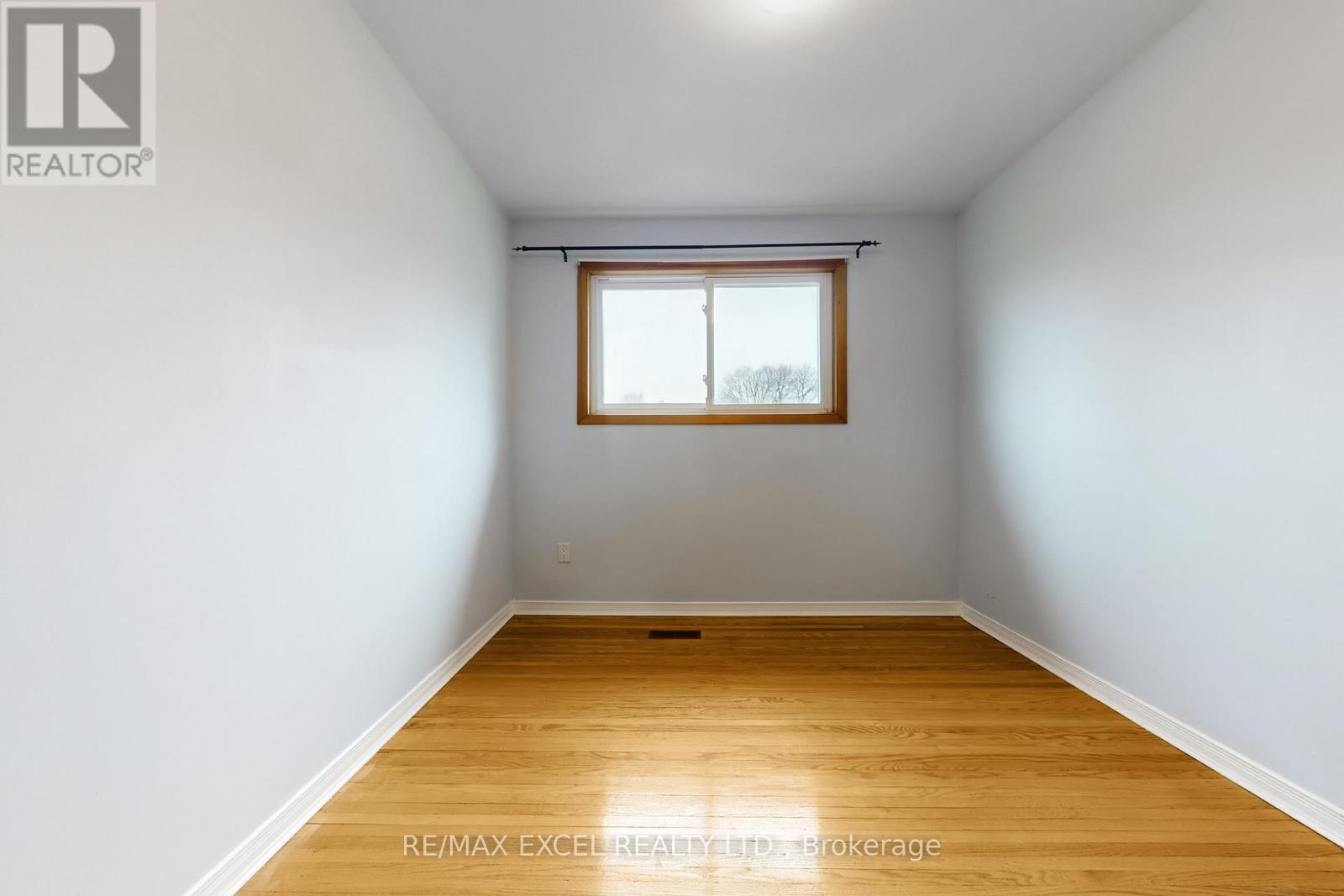 835 Legge Court, Newmarket, Ontario  L3Y 3J1 - Photo 26 - N12991508