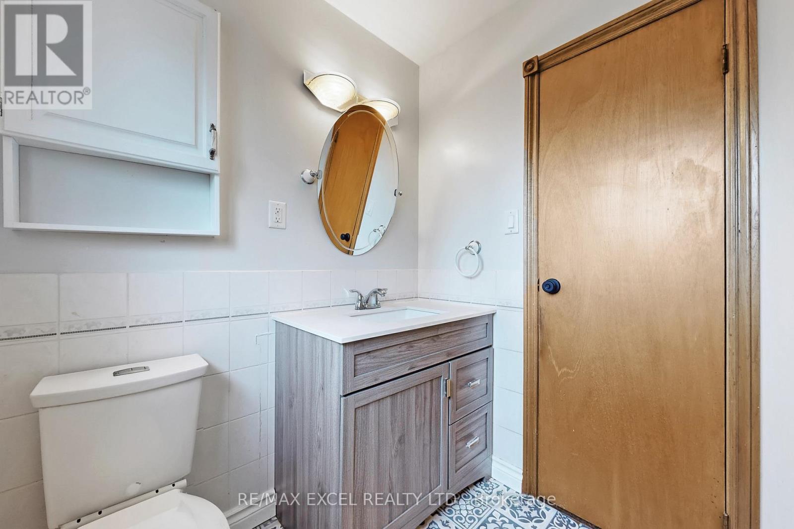 835 Legge Court, Newmarket, Ontario  L3Y 3J1 - Photo 29 - N12991508