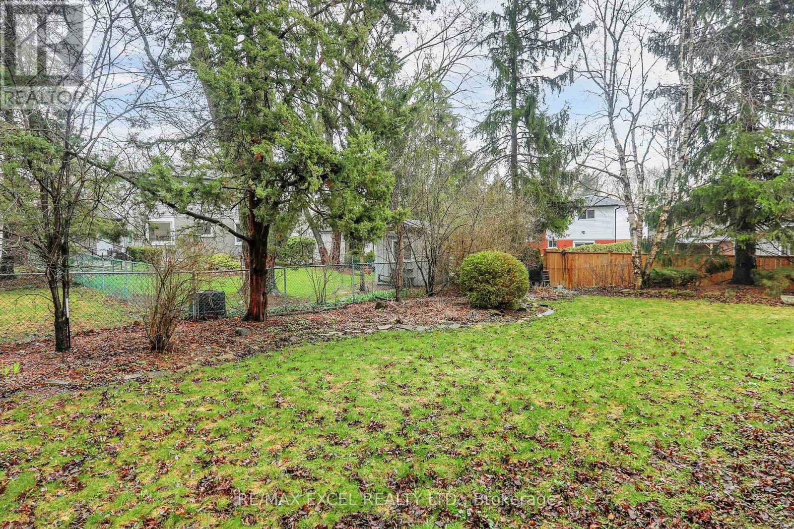 835 Legge Court, Newmarket, Ontario  L3Y 3J1 - Photo 40 - N12991508