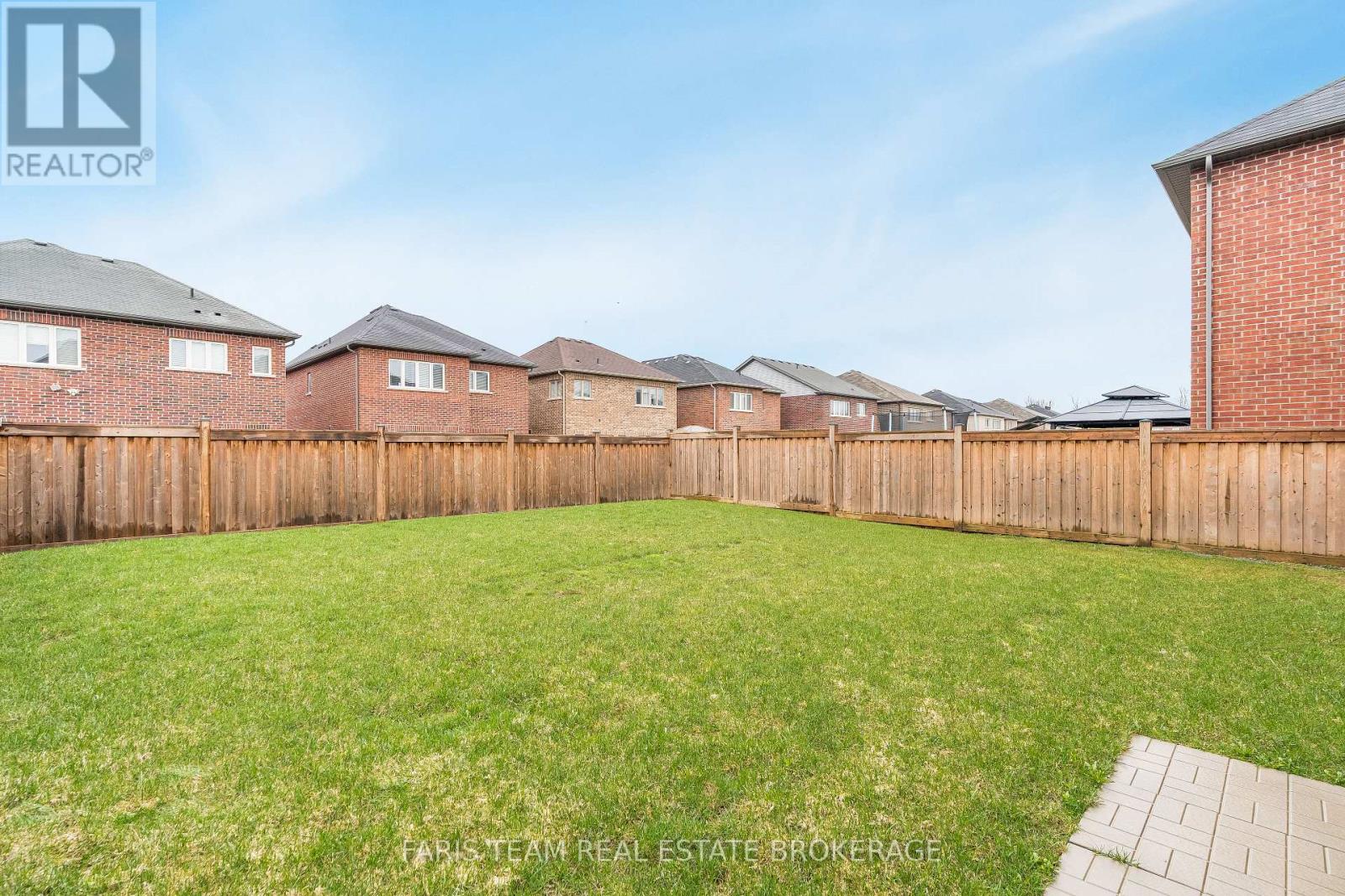 1559 Farrow Crescent, Innisfil, Ontario  L9S 0L6 - Photo 42 - N12994818