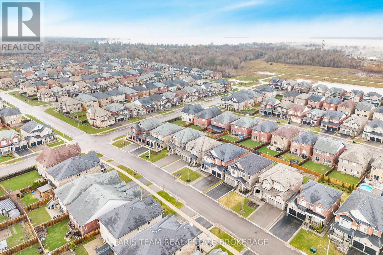 1559 Farrow Crescent, Innisfil, Ontario  L9S 0L6 - Photo 48 - N12994818