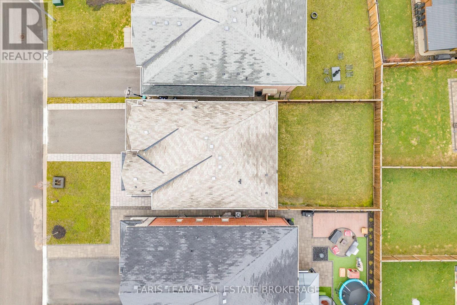 1559 Farrow Crescent, Innisfil, Ontario  L9S 0L6 - Photo 47 - N12994818