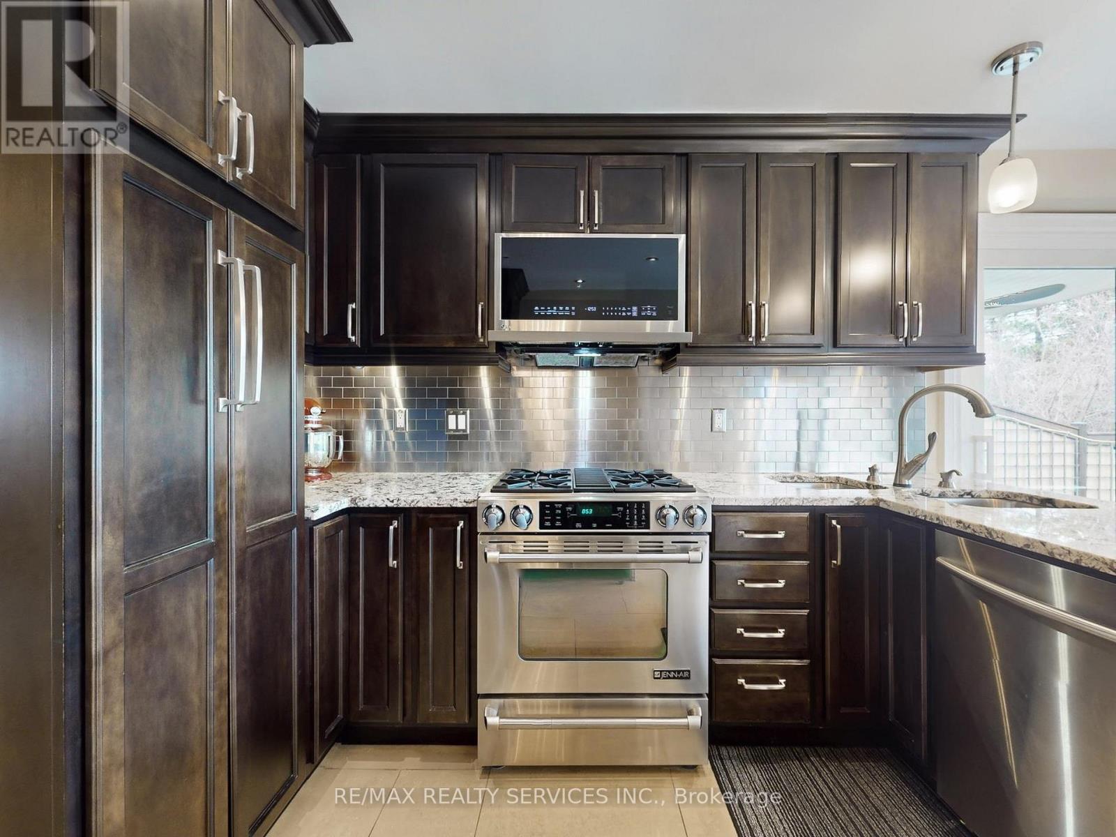 55 Northampton Street, Brampton, Ontario  L6S 3Z6 - Photo 16 - W13008372