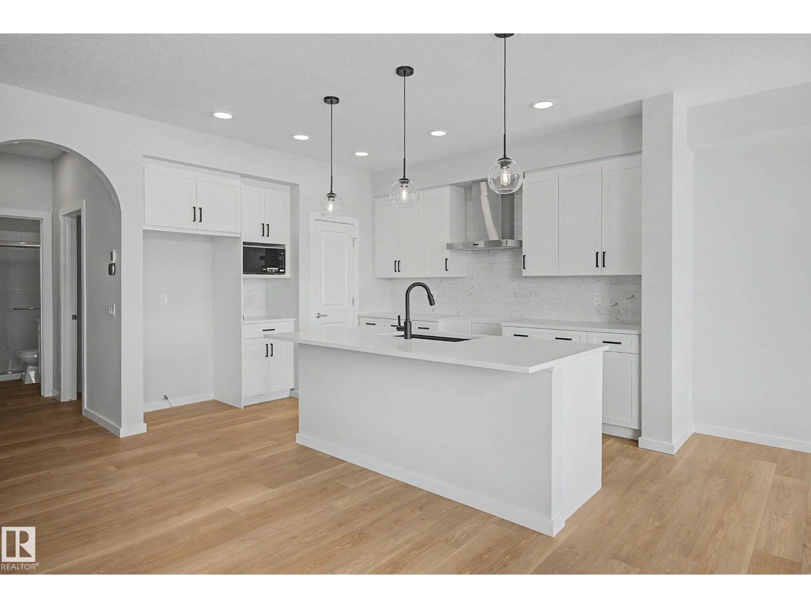 5433 Hawthorn Run Sw, Edmonton, Alberta  T6X 3K5 - Photo 3 - E4472943