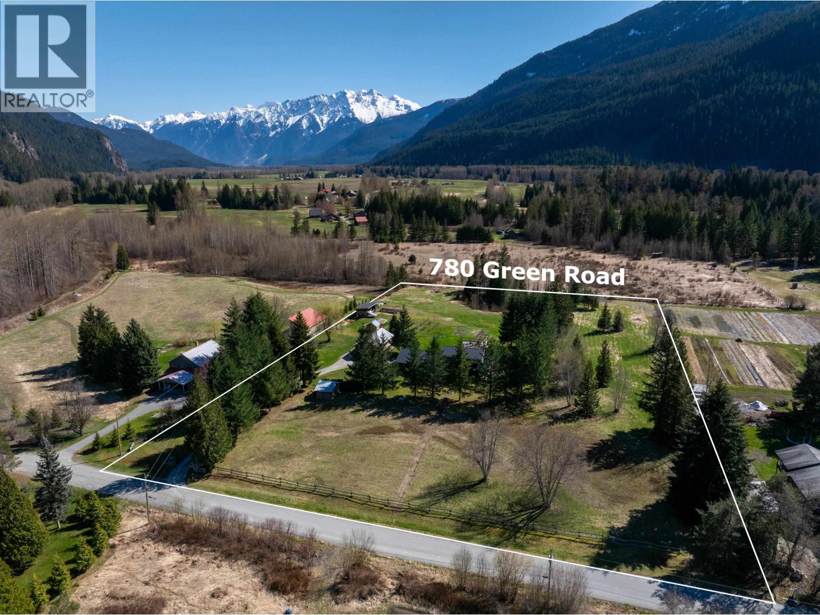 780 Green Road, Pemberton, British Columbia  V0N 2L2 - Photo 35 - R3112514