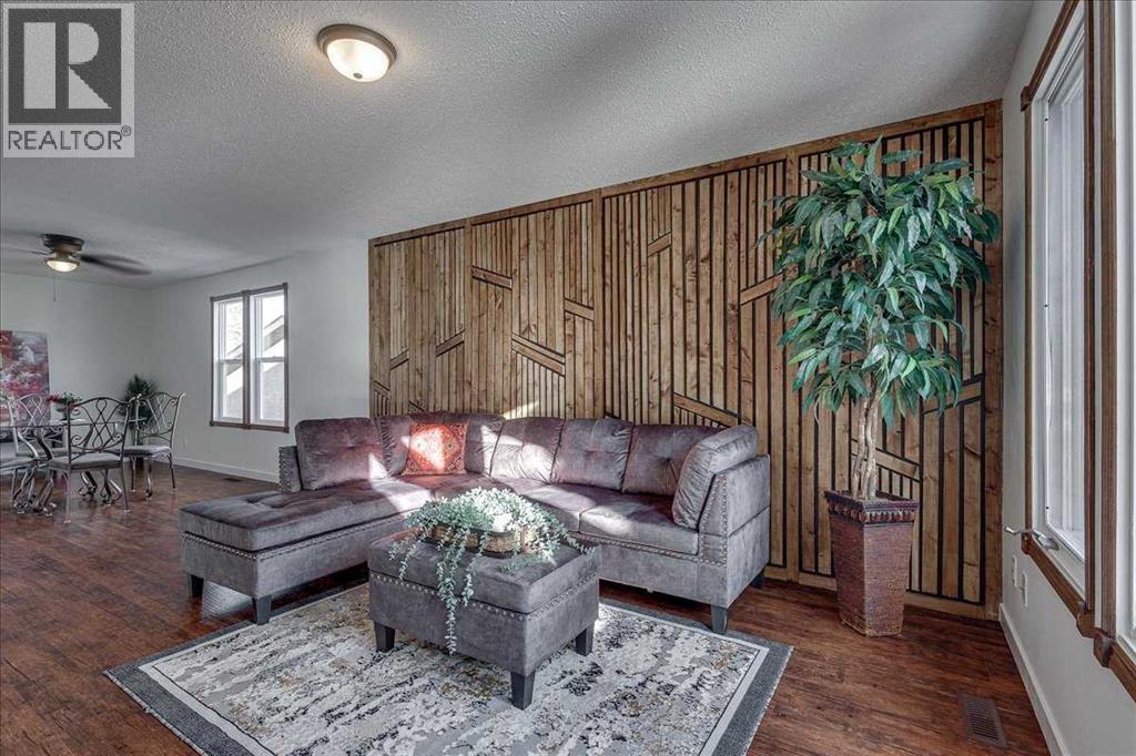 34 Richards Crescent, Red Deer, Alberta  T4P 3A7 - Photo 8 - A2292452