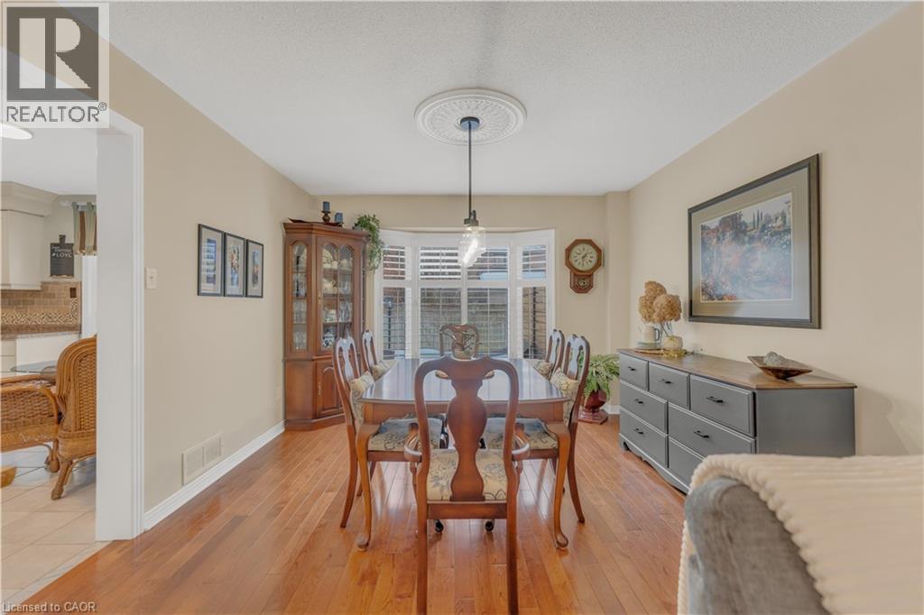 74 Laurendale Avenue, Waterdown, Ontario  L8B 0M6 - Photo 26 - 40821081