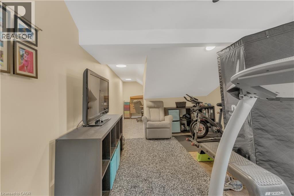 74 Laurendale Avenue, Waterdown, Ontario  L8B 0M6 - Photo 39 - 40821081