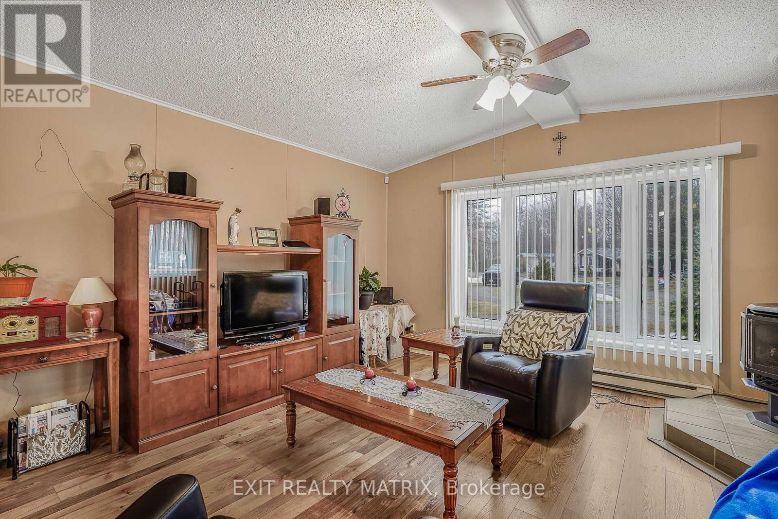 29-5279 County Rd 17 Road, Alfred And Plantagenet, Ontario  K0B 1A0 - Photo 5 - X13011066