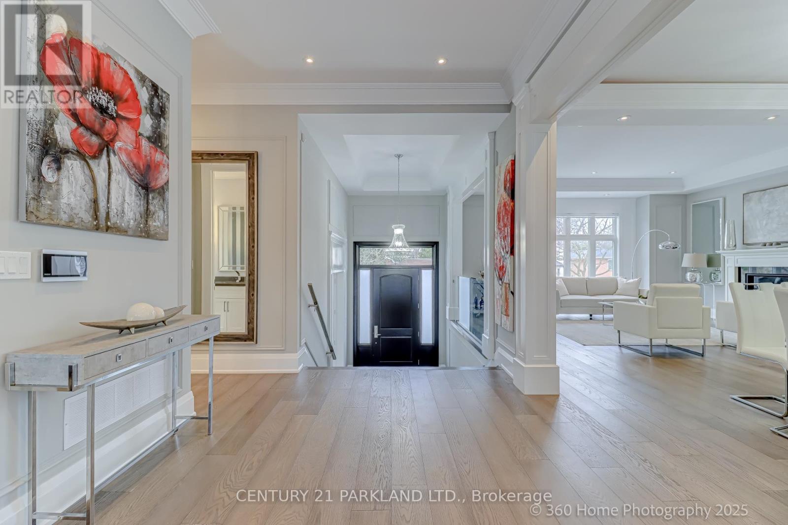 311 Churchill Avenue, Toronto, Ontario  M2R 1E6 - Photo 3 - C12723916