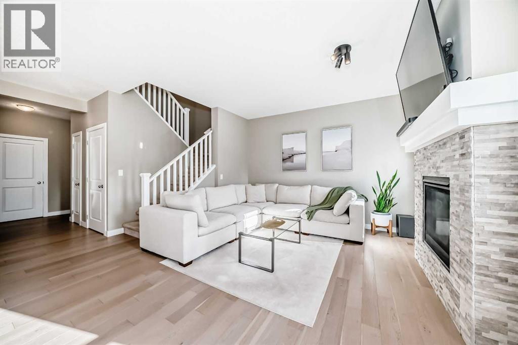 215 Kinniburgh Road, Chestermere, Alberta  T1X 0Y7 - Photo 16 - A2301342