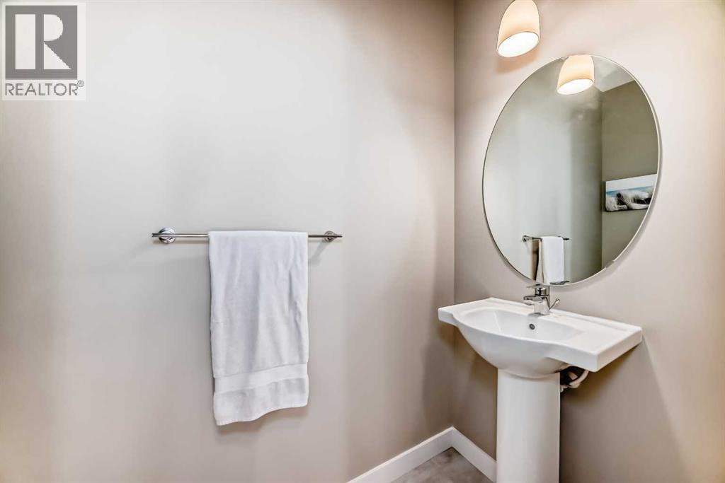 215 Kinniburgh Road, Chestermere, Alberta  T1X 0Y7 - Photo 18 - A2301342