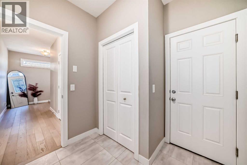 215 Kinniburgh Road, Chestermere, Alberta  T1X 0Y7 - Photo 20 - A2301342