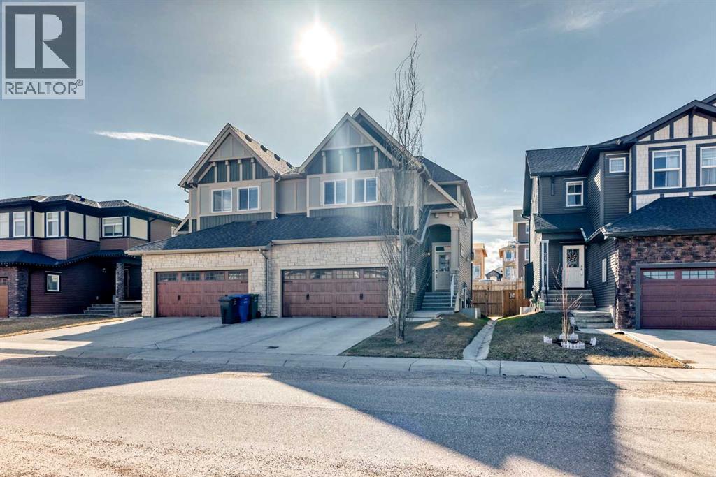 215 Kinniburgh Road, Chestermere, Alberta  T1X 0Y7 - Photo 3 - A2301342