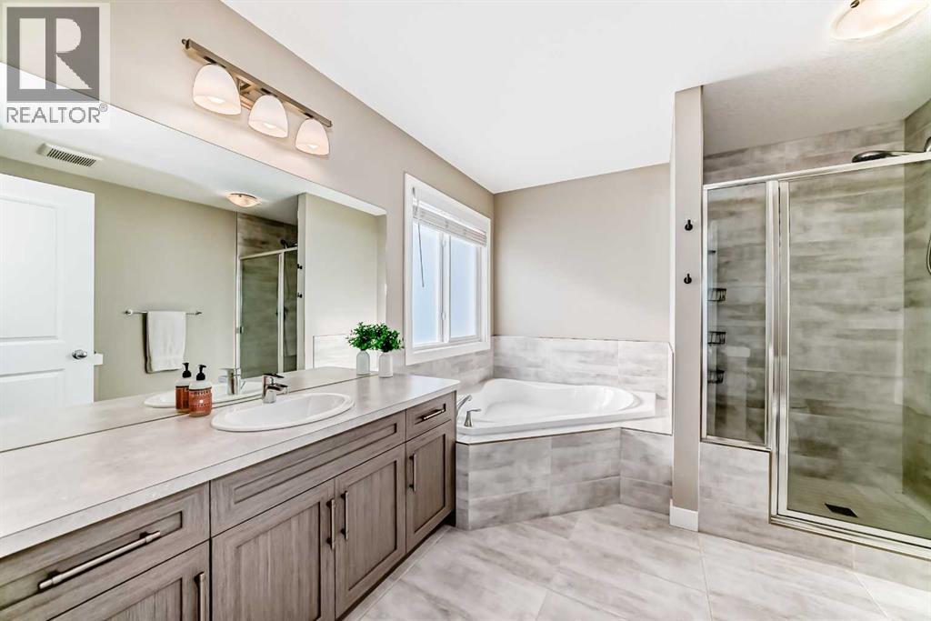 215 Kinniburgh Road, Chestermere, Alberta  T1X 0Y7 - Photo 30 - A2301342