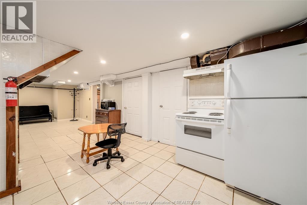 431 Randolph Unit# Lower, Windsor, Ontario  N9B 2T5 - Photo 9 - 26008420