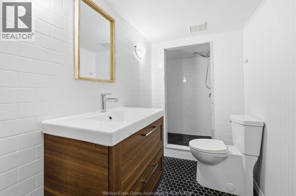 1346 Parent Lower Avenue, Windsor, Ontario  N8X 4J3 - Photo 9 - 26008419