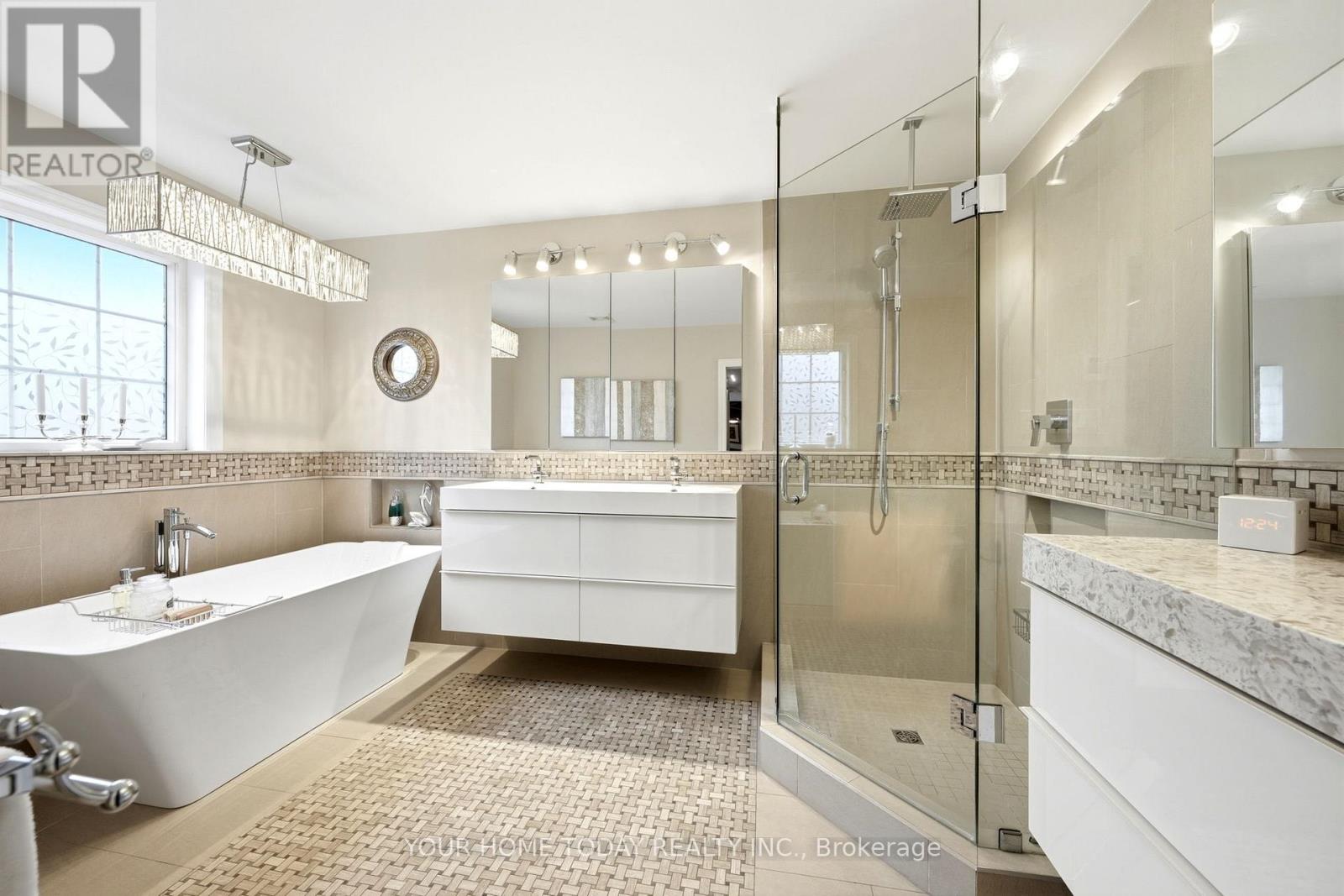 24 Wesleyan Street, Halton Hills, Ontario  L7G 2E1 - Photo 24 - W13007770