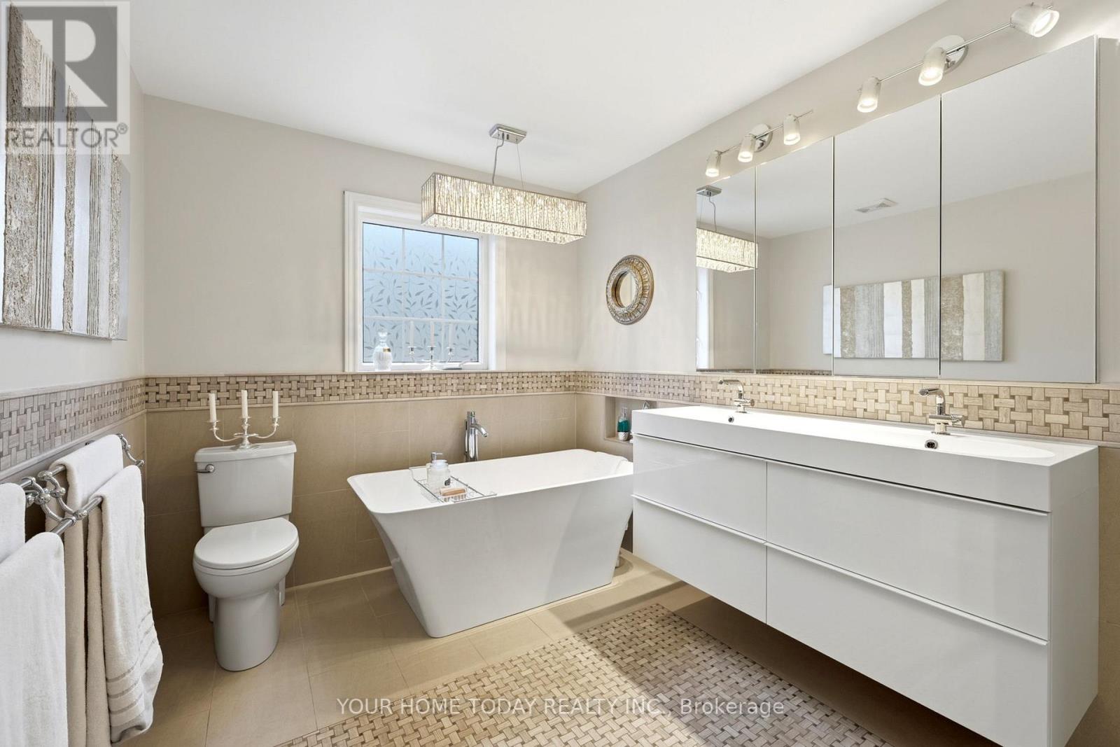 24 Wesleyan Street, Halton Hills, Ontario  L7G 2E1 - Photo 25 - W13007770