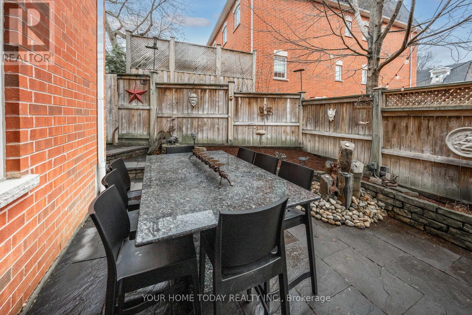 24 Wesleyan Street, Halton Hills, Ontario  L7G 2E1 - Photo 44 - W13007770