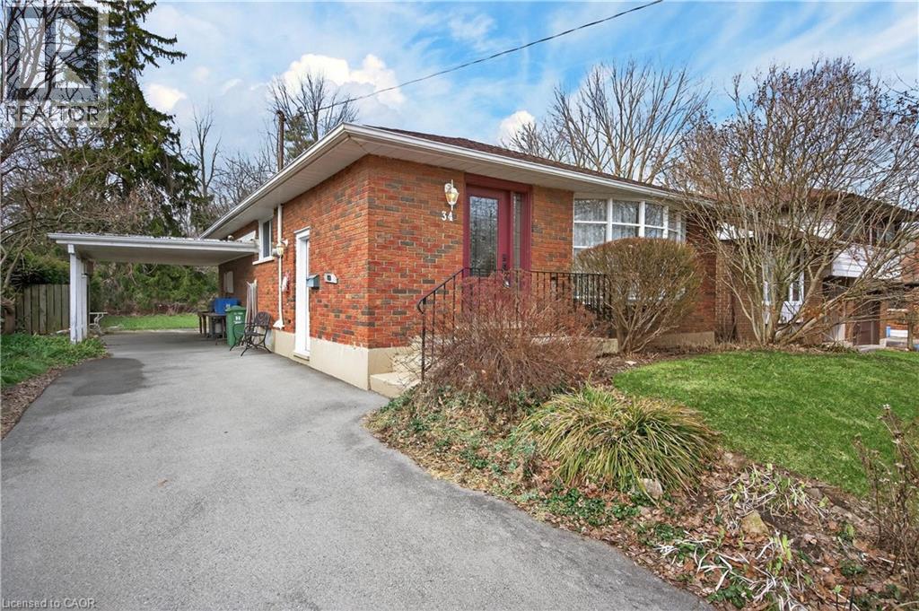 34 Helen Street, Dundas, Ontario  L9H 1N3 - Photo 2 - 40821715